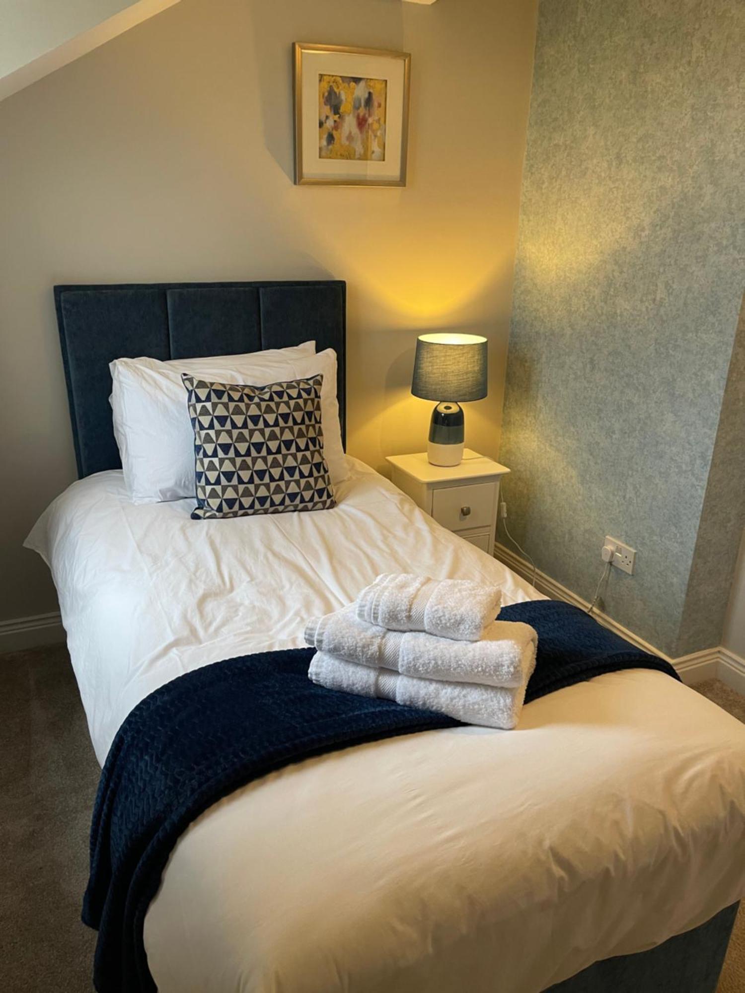 No 1 Killarney Holiday Village Vacation Home Экстерьер фото